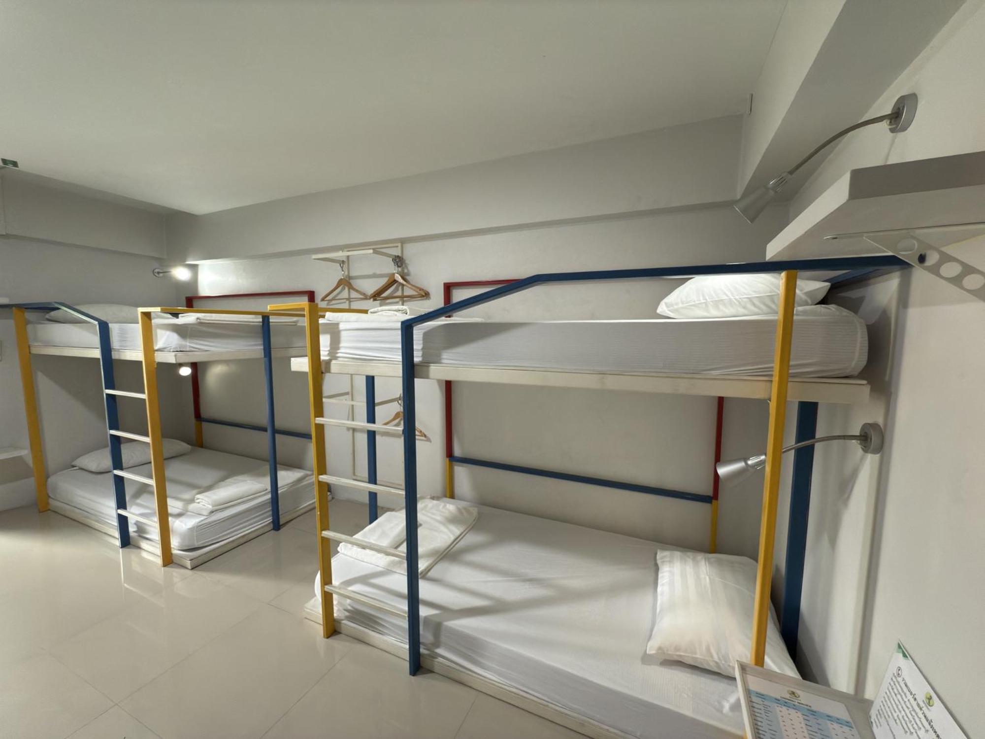 Regent Ngamwongwan Hotel Nonthaburi Exterior foto
